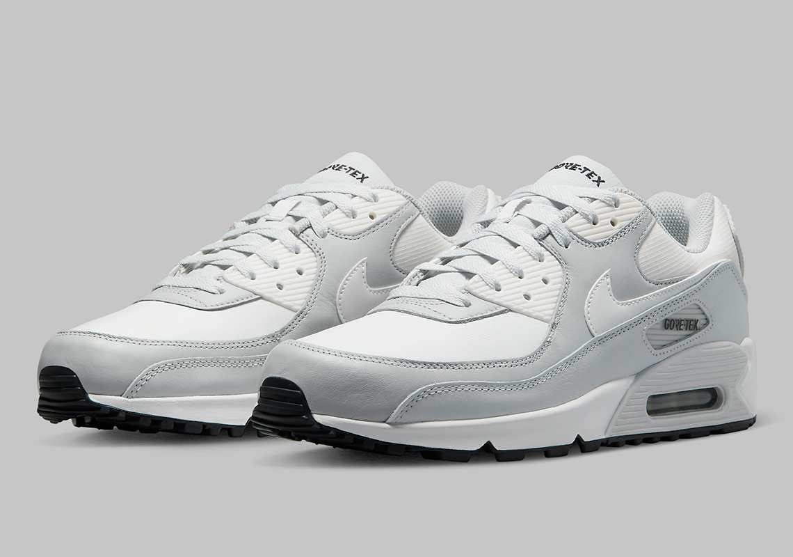 nike-air-max-90-gore-tex-photon-dust-summit-white-grey-fog-DJ9779-003-9.jpg