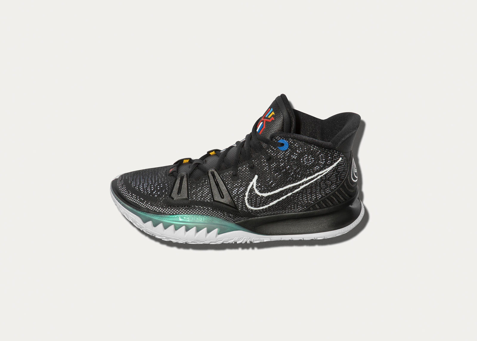 NikeNews_NikeBasketball_KyrieIrving_Kyrie7_Black_11_rectangle_1600.jpg