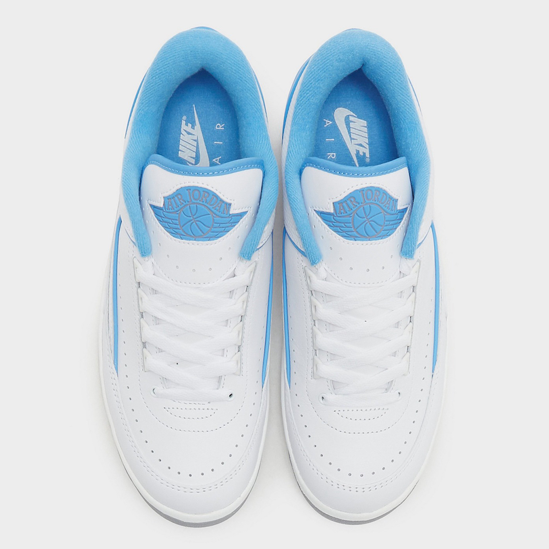 Air-Jordan-2-Low-UNC-University-Blue-DV9956-104-2.jpg