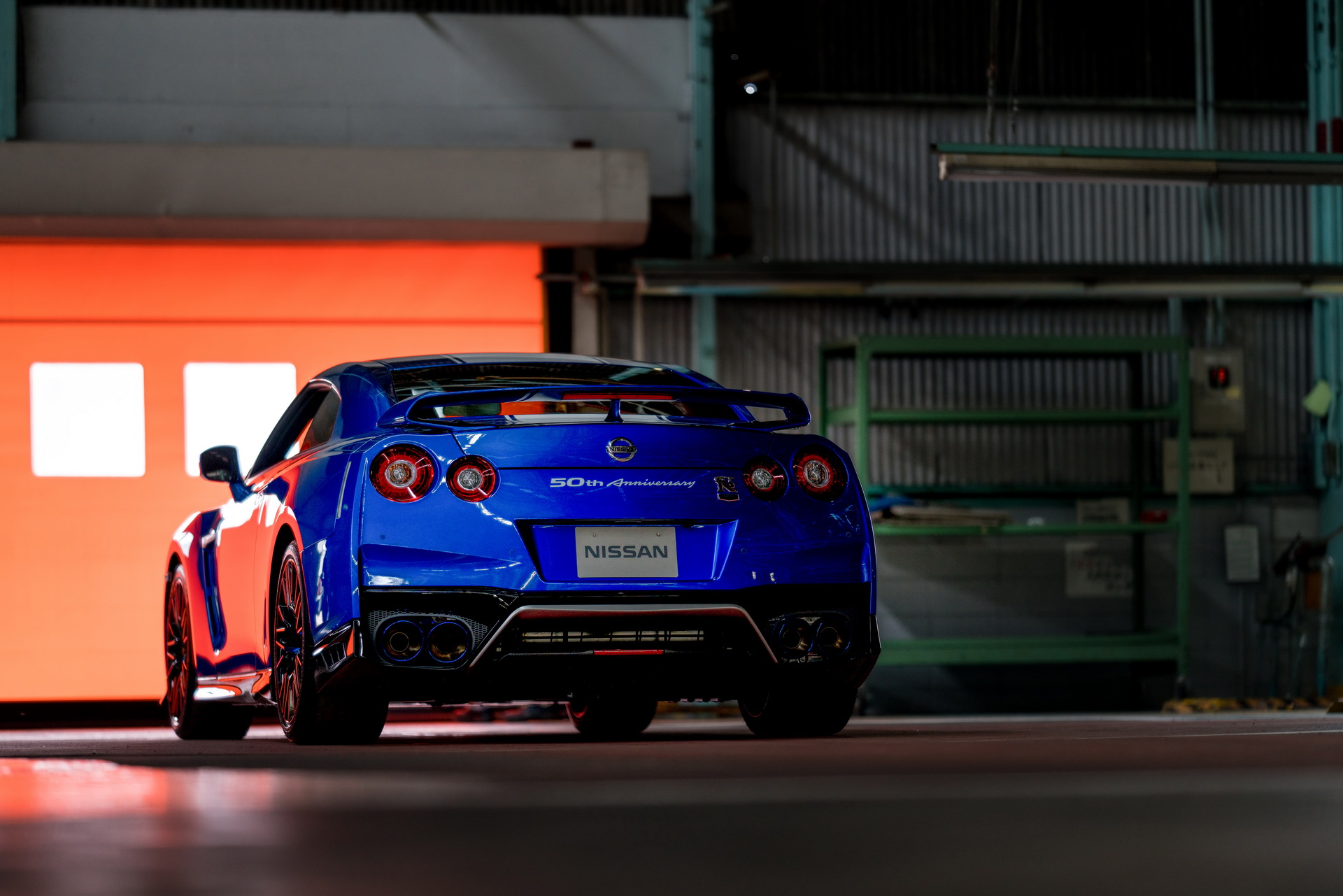 7ba55f01-2020-nissan-gt-r-50th-ann-7.jpg