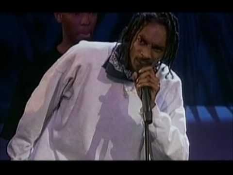 Snoop Dogg at the 1995 Source Awards - YouTube