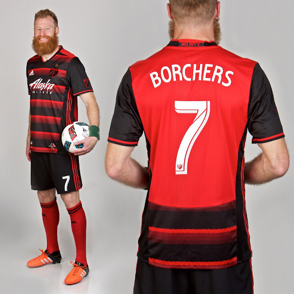 portland-timbers-2016-away-kit.jpg