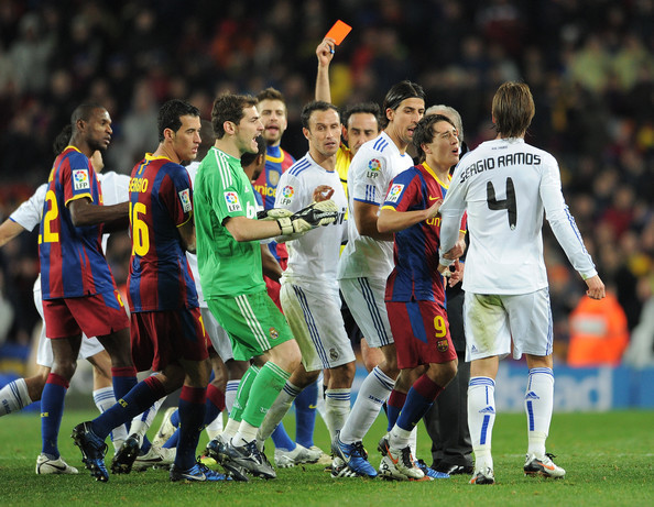 Barcelona-vs-Real-Madrid-iker-casillas-18239308-594-461.jpg