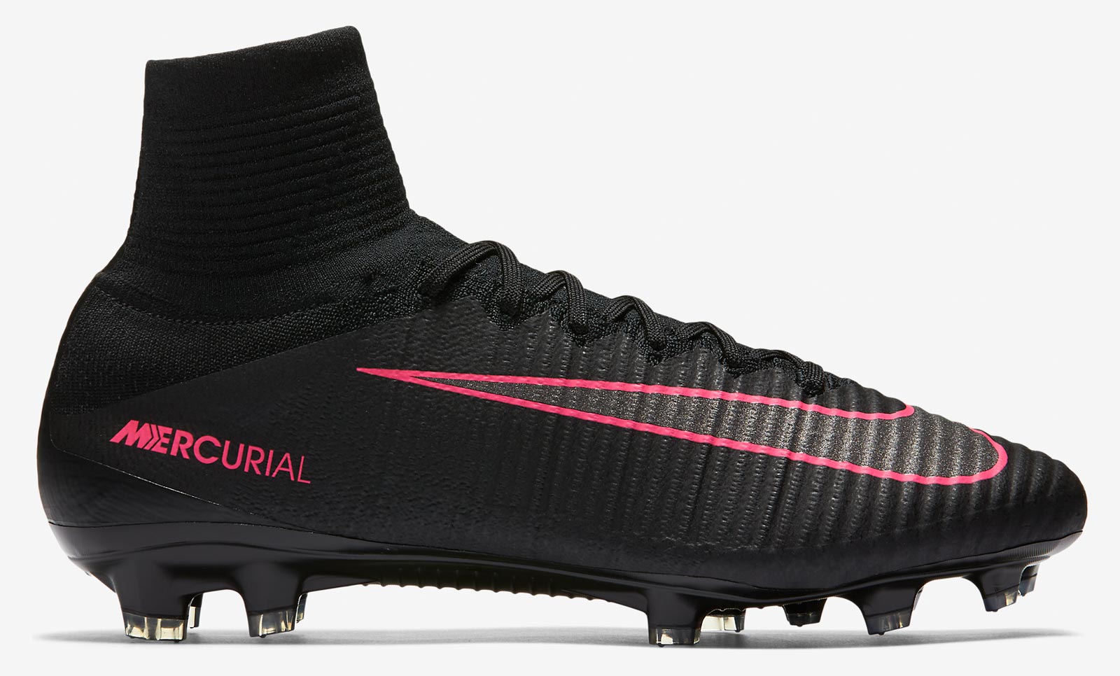 black-pink-nike-mercurial-superfly-v-pitch-dark-2016-boots-2.jpg