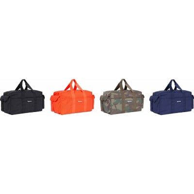 spring-summer2024-duffle-bag-0-front_sqr.jpg