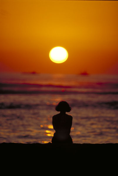 watching-sunset-waikiki.jpg