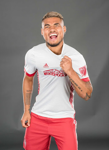 atlanta-united-2017-away-kit-12.jpg