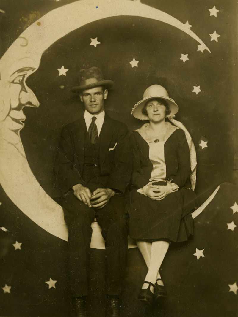 Anne-and-Humphrey-at-Luna-Park-original-web.jpg