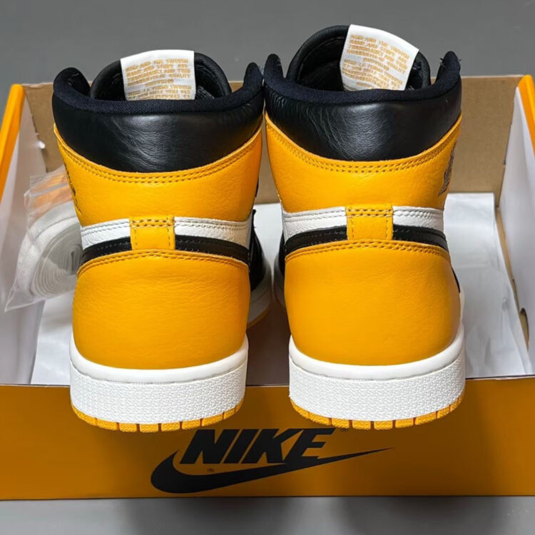 Air-Jordan-1-High-OG-Yellow-Toe-555088-711-05-750x750.jpg