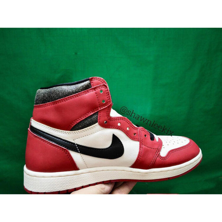 Air-Jordan-1-Retro-High-OG-Chicago-Reimagined-DZ5495-612-02-750x750.jpg