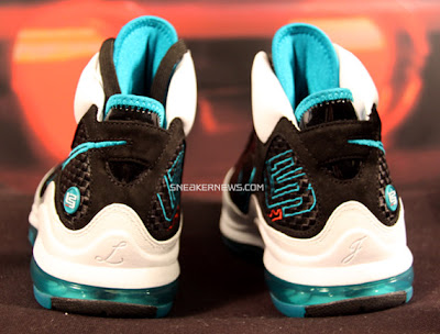 air-max-lebron-vii-woven-white-black-blue-04.jpg