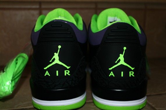 air-jordan-iii-joker-2013-04-570x379.jpg