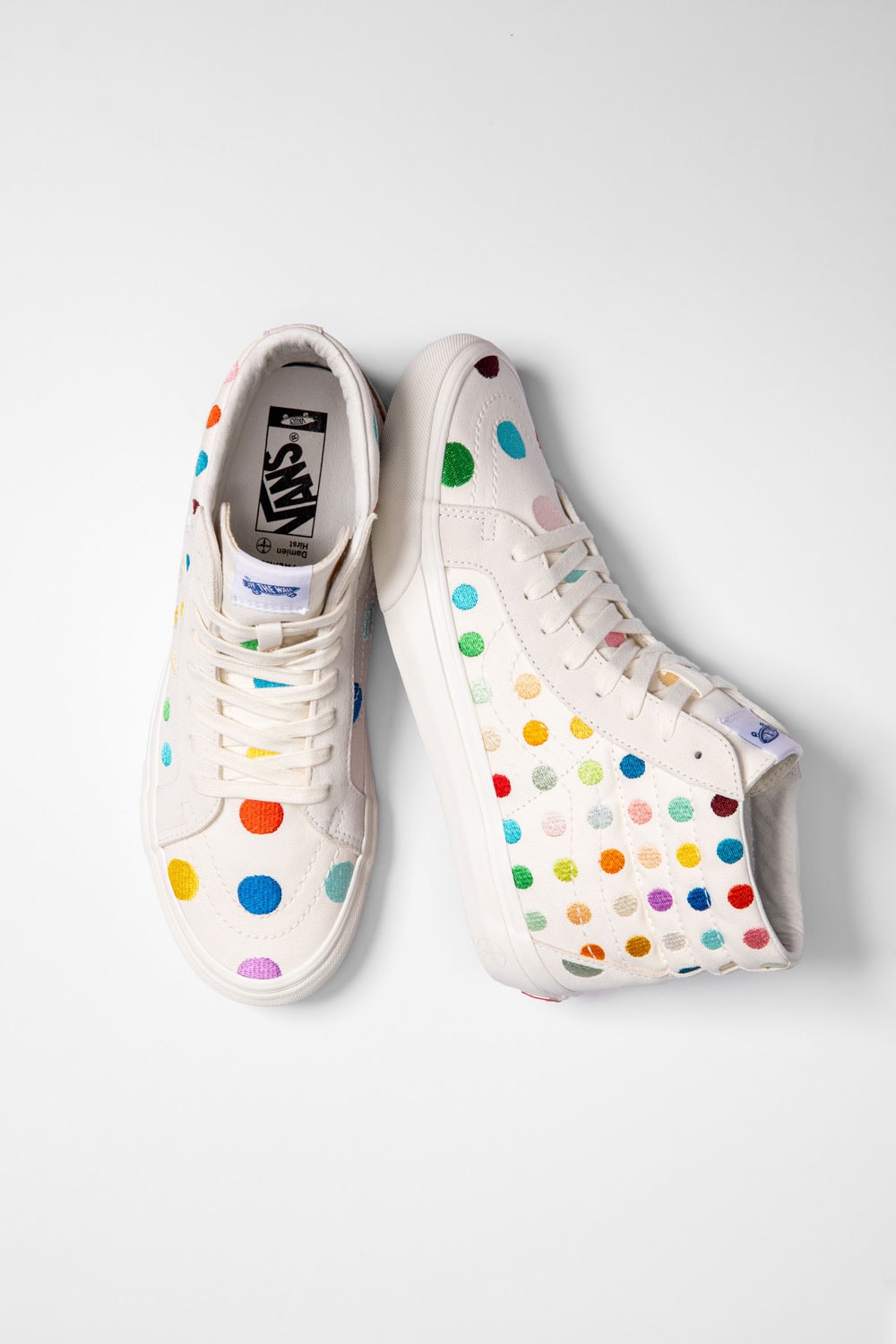 https%3A%2F%2Fhypebeast.com%2Fimage%2F2019%2F11%2Fvault-vans-damien-hirst-palms-casino-sk8-hi-slip-on-02.jpg