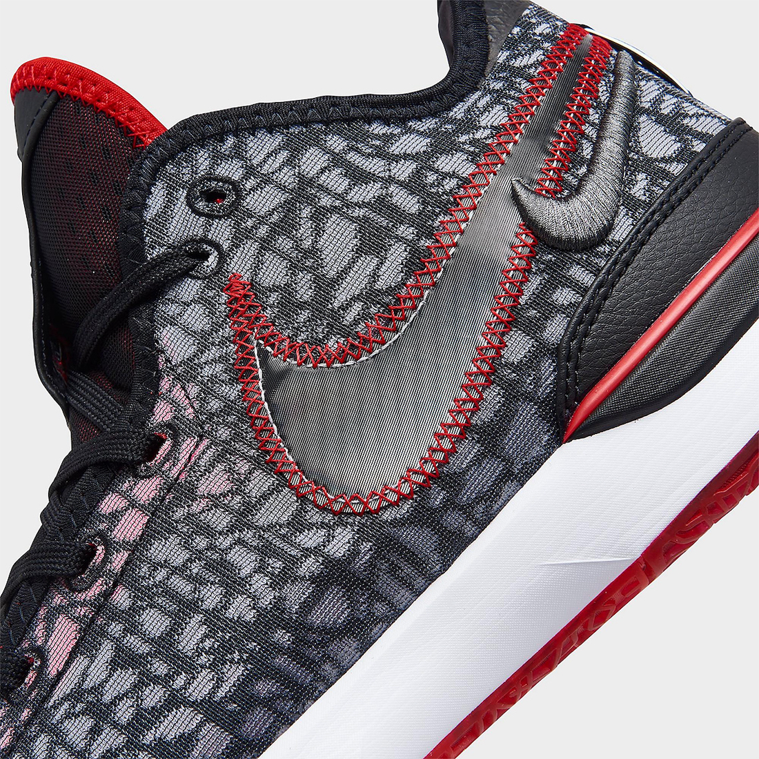 FaZe-Clan-Nike-Zoom-LeBron-NXXT-Gen-Black-White-University-Red-DR8784-001-Release-Date-5.jpeg