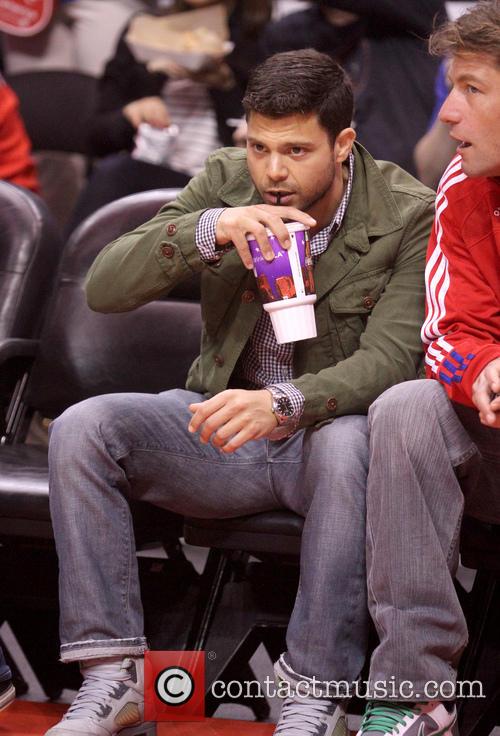 jerry-ferrara-clippers-knicks-celebs_3560304.jpg