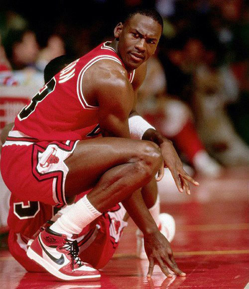 air-jordan-1-5-the-return-chicago-bulls.jpg