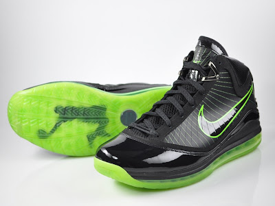 dunkman-lebron7-black-01.jpg