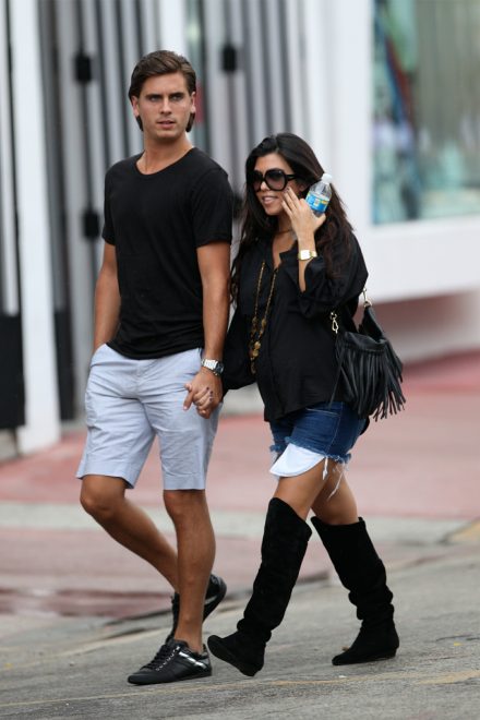 Kourtney_Kardashiansiwy-madeline-denim-jeans-shorts-cut-off-JT.jpg