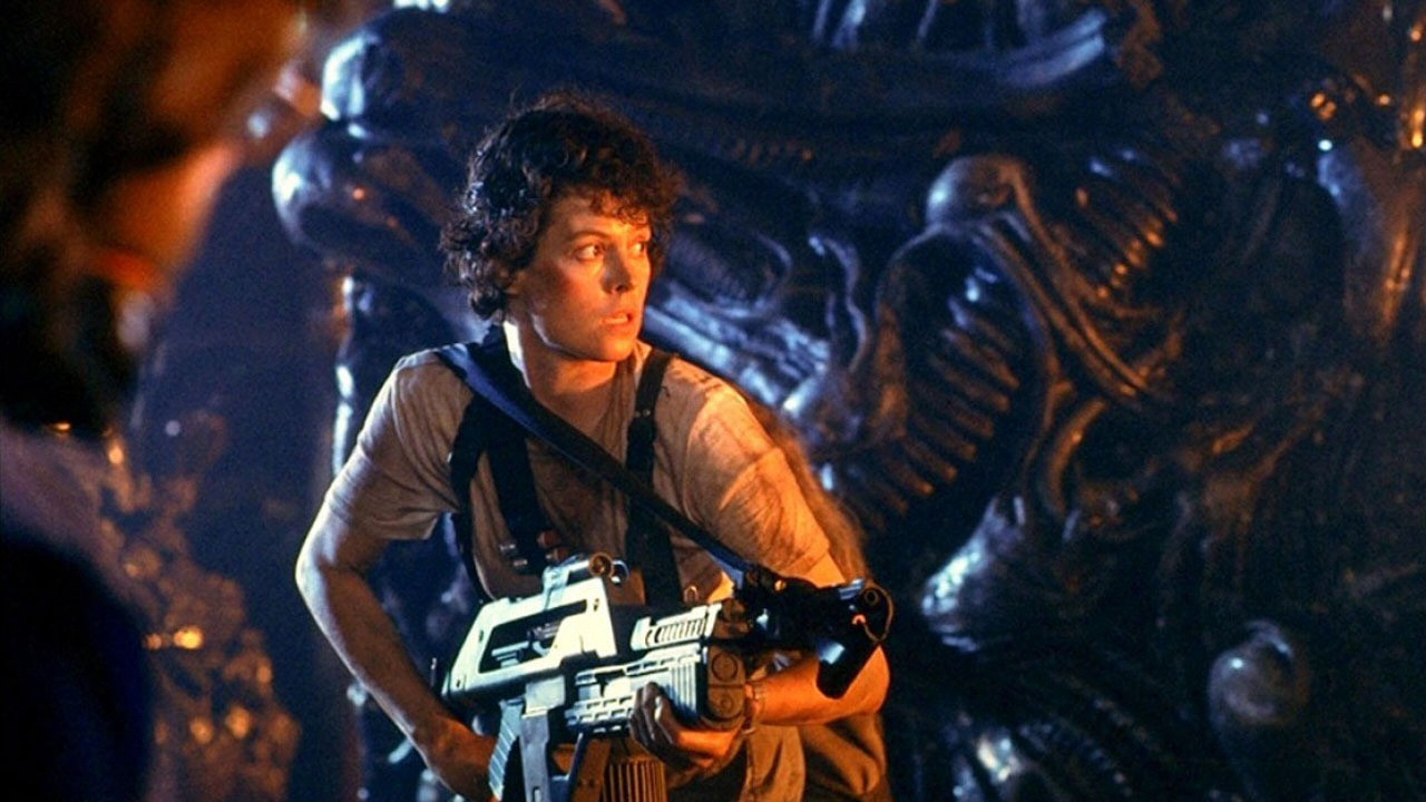 Aliens_1986_Sigourney_Weaver.jpg