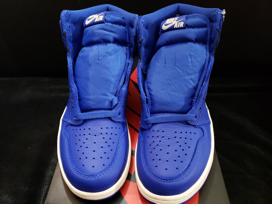 Air-Jordan-1-He-Got-Game-Hyper-Royal-Tongue.jpg