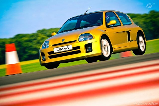 renault-clio-v6-gt5.jpg