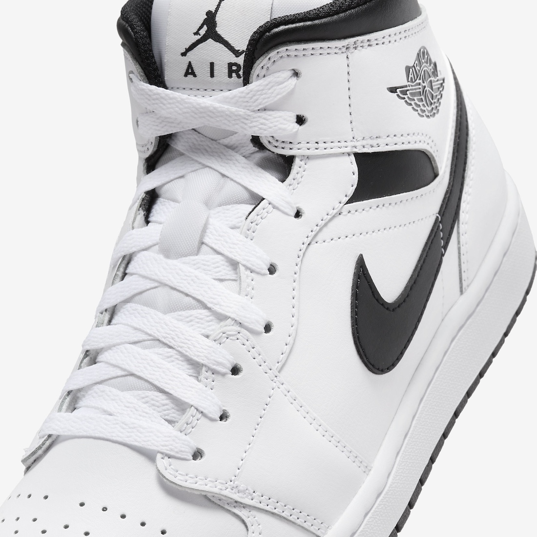 Air-Jordan-1-Mid-White-Black-6.jpeg