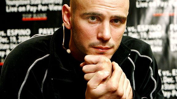 box_pavlik_hand_576.jpg