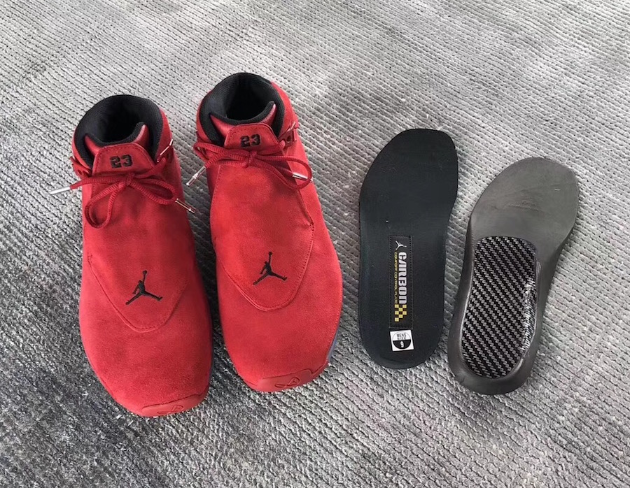 Air-Jordan-18-Toro-Raging-Bull-Red-Suede-AA2494-601-Insole.jpg