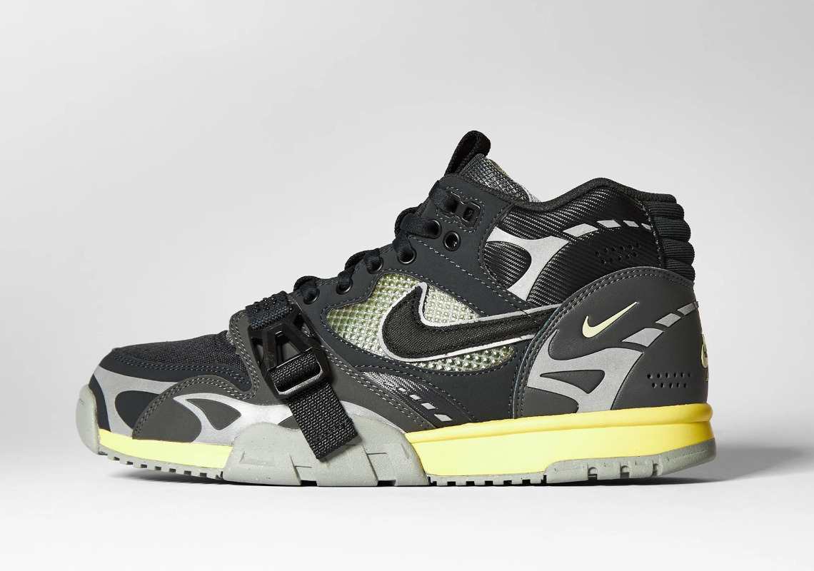 Nike-Air-Trainer-1-SP-DSG-DH7338-001-4.jpeg