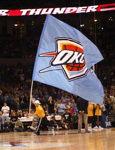 oklahoma-city-thunder-flag.jpg