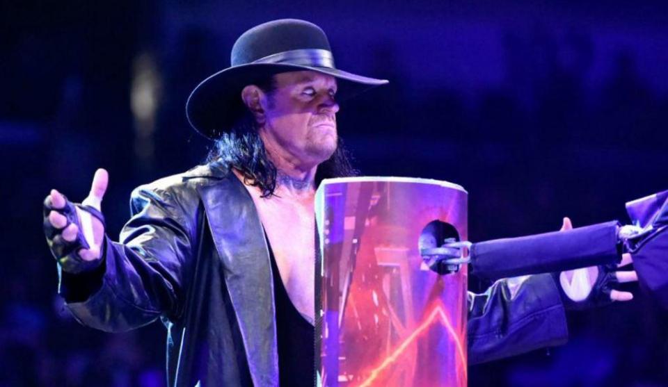 the-undertaker-4.jpg