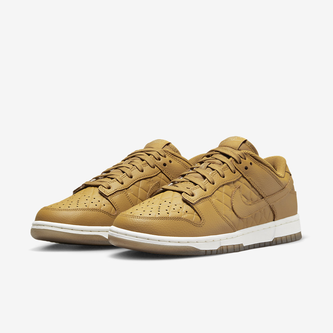 Nike Dunk Low Quilted DX3374-700