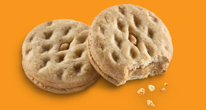 20_MarComm_MeetTheCookies_Graphics_HybridPeanutButterSandwichDosidos.jpg