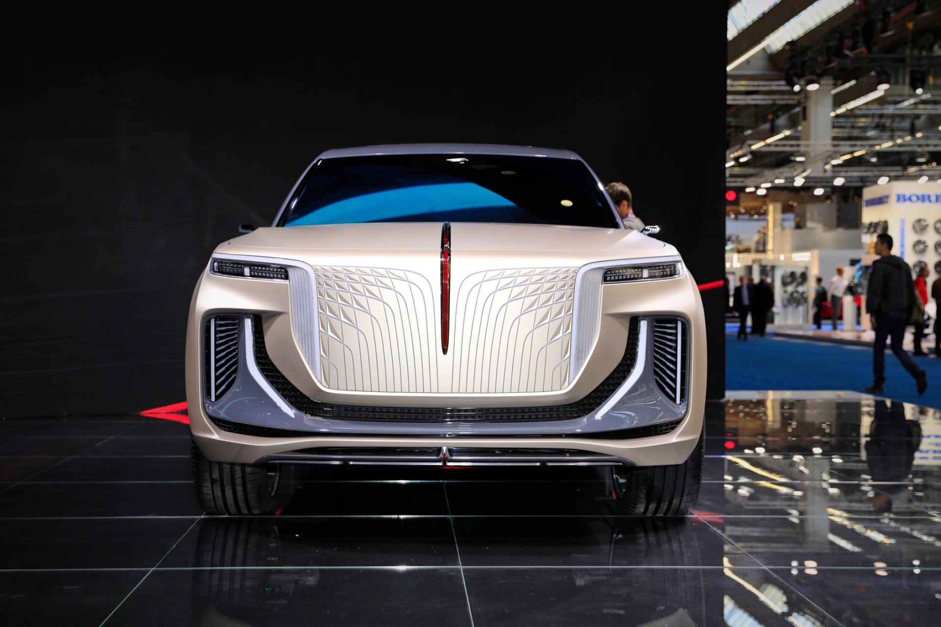 90e55676-hongqi-e115-concept-at-2019-frankfurt-motor-show-1.jpg