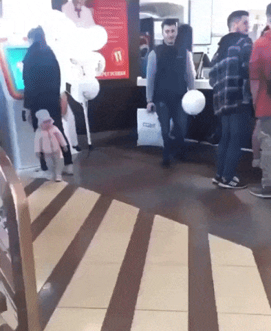 d44mf2r06wo61.gif