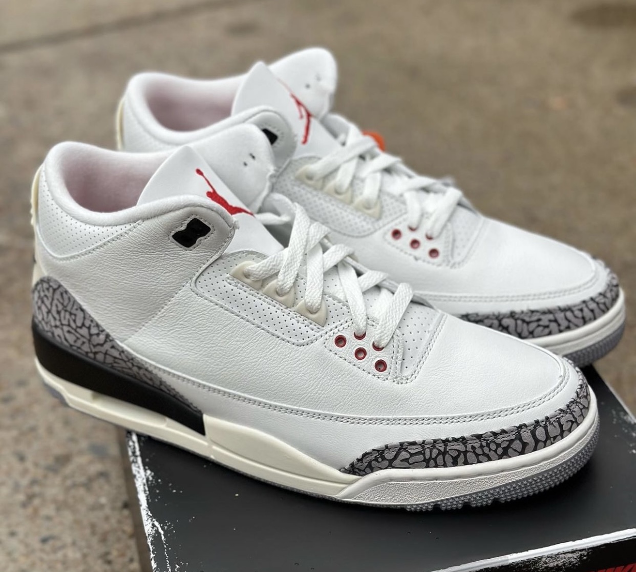 Air Jordan 3 White Cement 2023 DN3707-100 Release Date