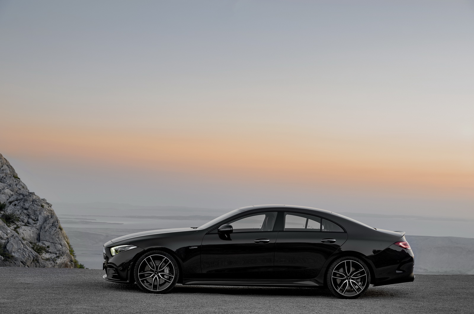 MERCEDES-AMG-CLS53-19.jpg