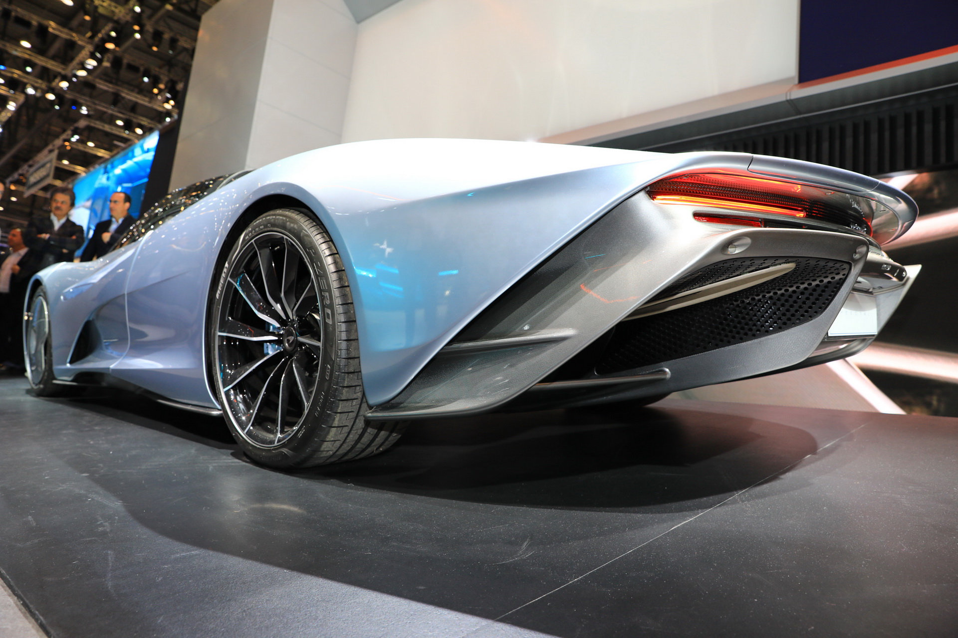 10af0c7a-mclaren-speedtail-29.jpg