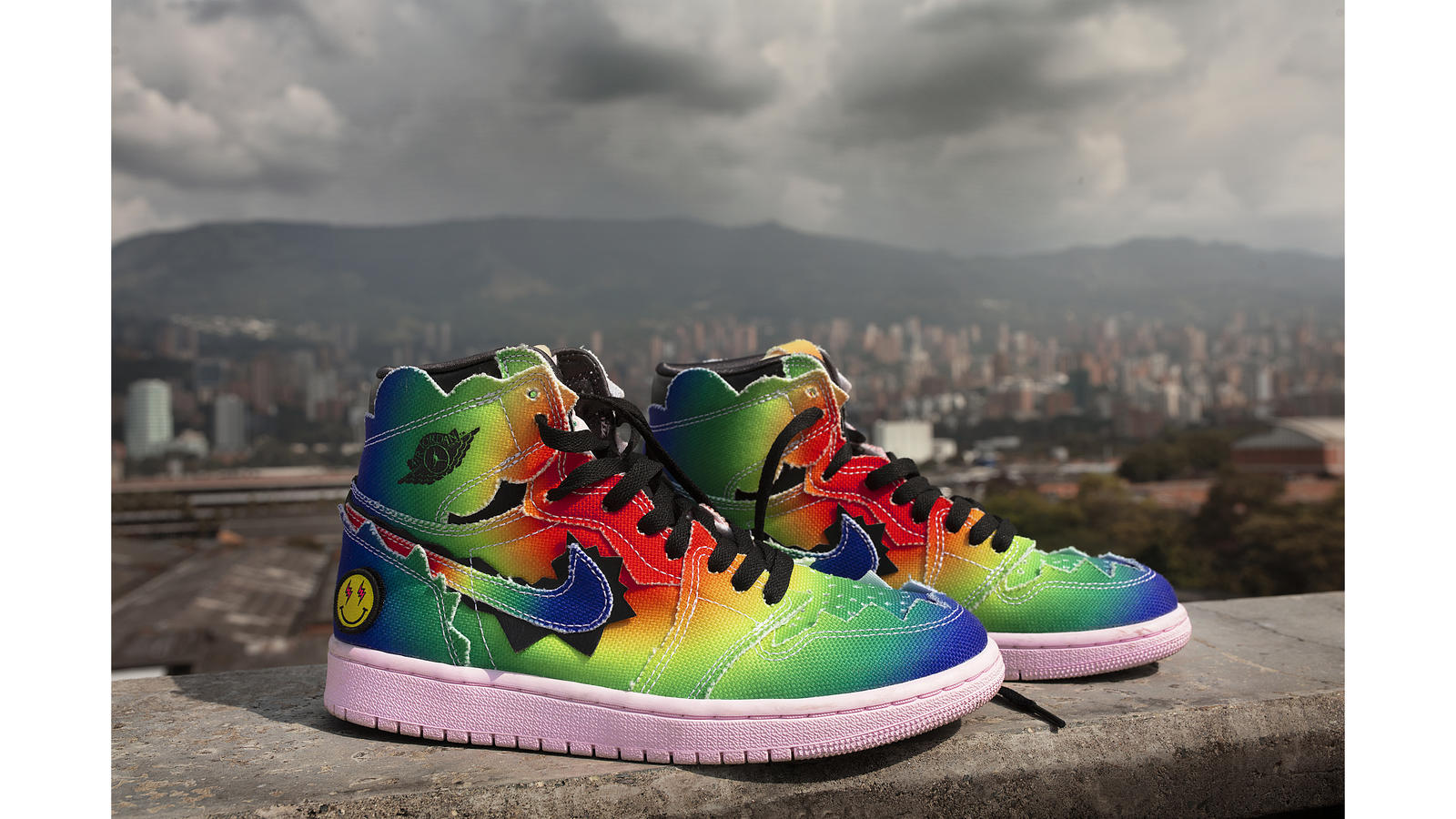 jordan-brand-air-jordan-i-x-j-balvin-official-images-and-release-date-1_hd_1600.jpg