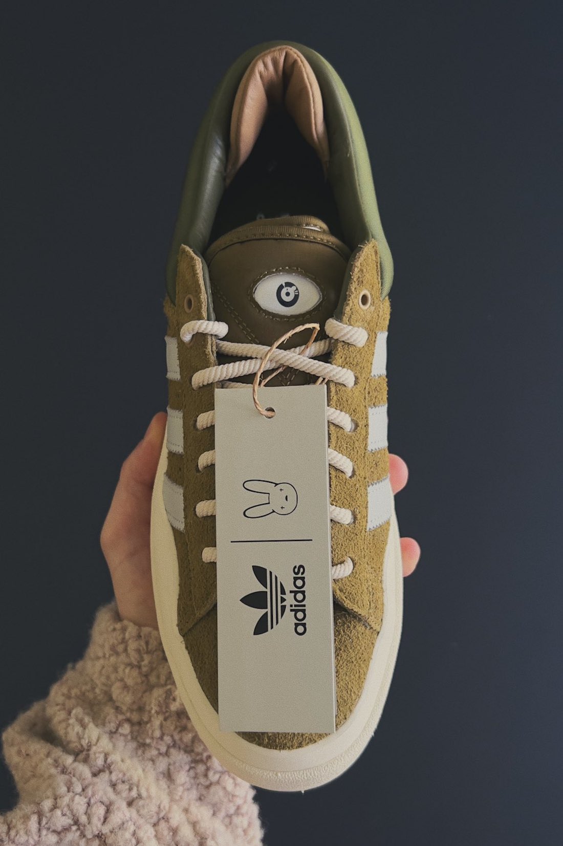 Bad-Bunny-adidas-Campus-Light-Olive-ID7950-2.jpg