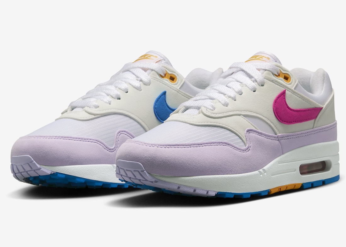 Nike-Air-Max-1-White-Alchemy-Pink-Photo-Blue-Sundial-Lilac-Bloom-HF5071-100-4.jpeg