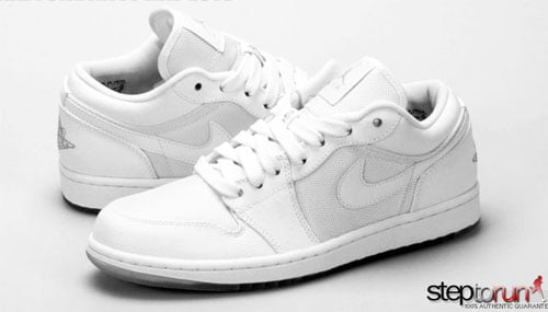 air-jordan-1-low-phat-white-ostrich-1.jpg