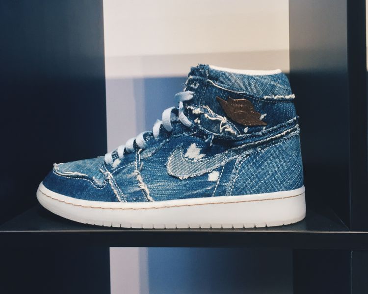 air-jordan-1-denim-pinnacle_result.jpg