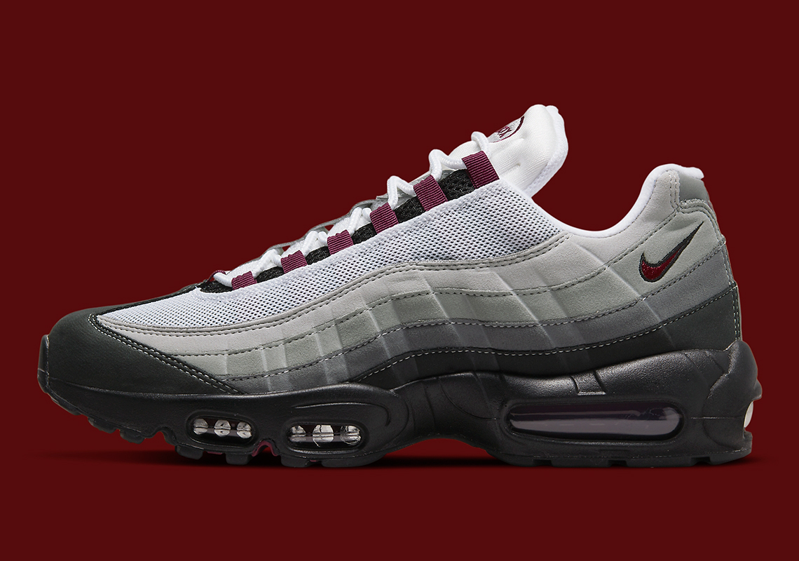 nike-air-max-95-burgundy-release-date-5.jpg