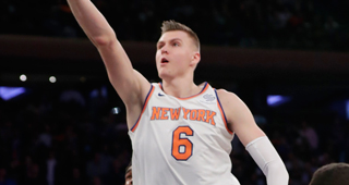 Porzingis_Kristaps_nyk_171110.jpg