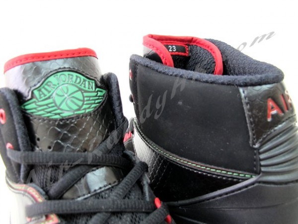 Air-Jordan-2.0-GS-Black-Pink-Green-7-600x450.jpg